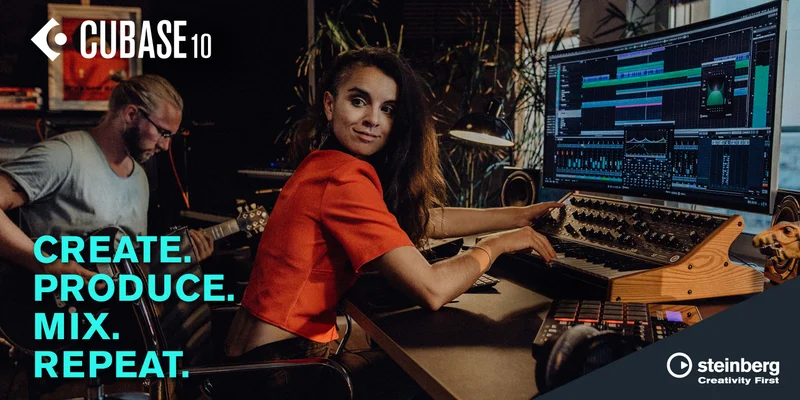 Yamaha Steinberg ad